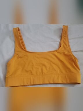Pink Victoria's Secret Orange Ultimate Lightly Lined Sports Bra